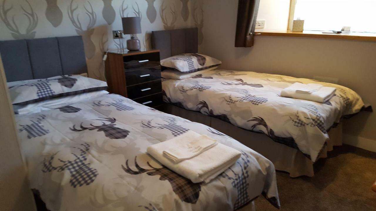 אברדין Gales Guesthouse מראה חיצוני תמונה